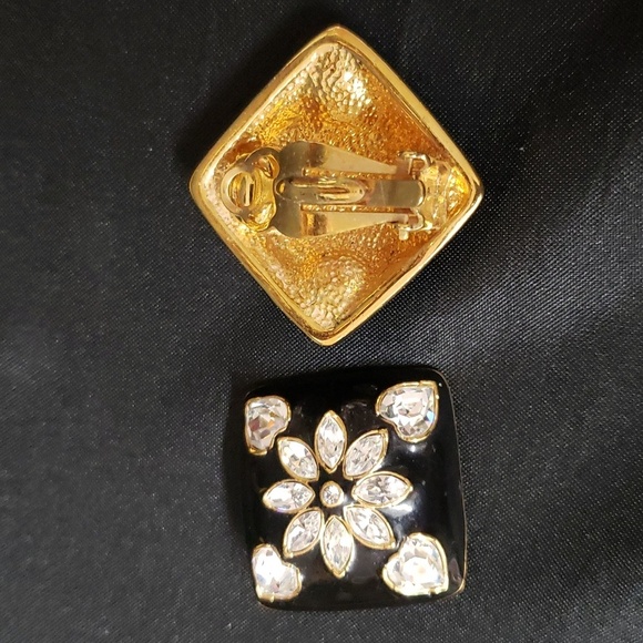 Vintage 1980s Black Enamel with Crystal Hearts and Flower Clip-on Earrings - Picture 2 of 5